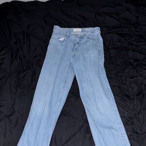 PULL & BEAR MEN’s BAGGY BLUE JEANS